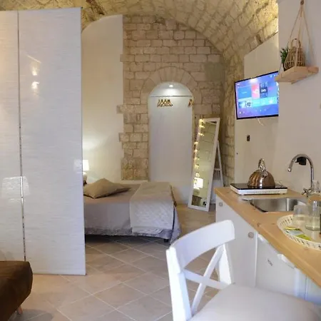 La Stanza Bed & Breakfast Bari Exterior photo